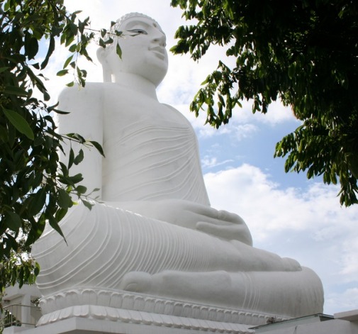 Weisser Buddha
